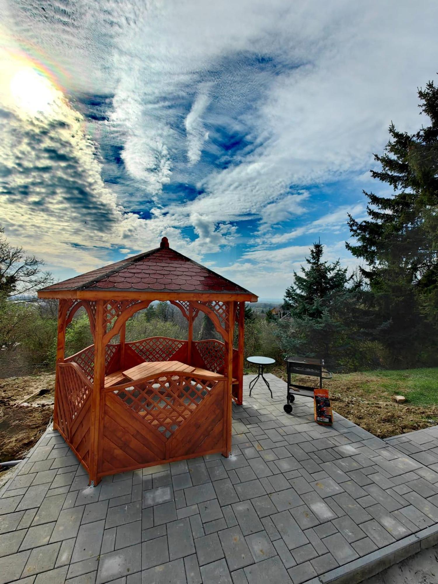 דירות Banka Sunset House Piestany Cervena Veza מראה חיצוני תמונה